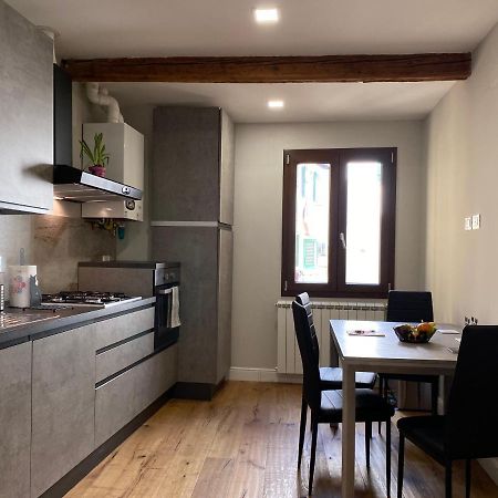 شقة Lovely Flat Between Mercato Centrale And Duomo فلورنس المظهر الخارجي الصورة